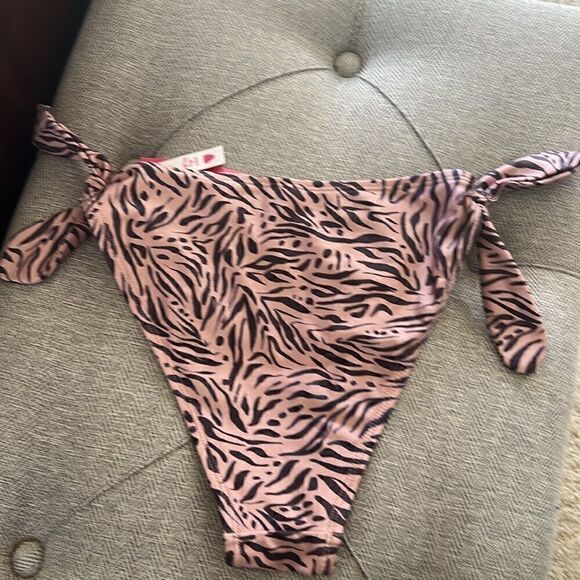 NWT Xhilaration Women's High-Leg High-Waist Side-Tie Bikini Bottom XS - Picture 9 of 9